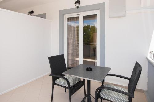 Балкон, Apartments Lovric in Водіце