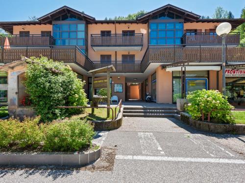 Apartment in Ledro by Lake & Dolomites, Ledro (Foto 3)