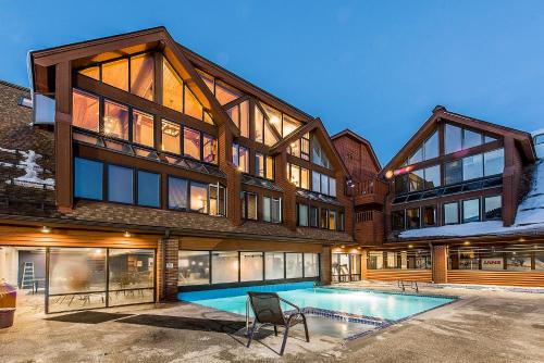 The Lodge at the Mountain Village by All Seasons Resort Lodging - Accommodation - Park City