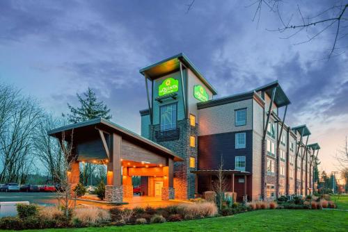 La Quinta Inn & Suites by Wyndham Tumwater - Olympia