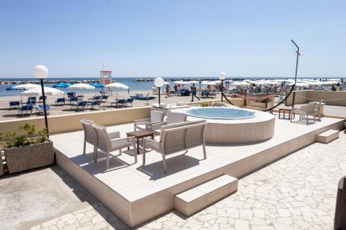 Hotel Primavera sul mare 4