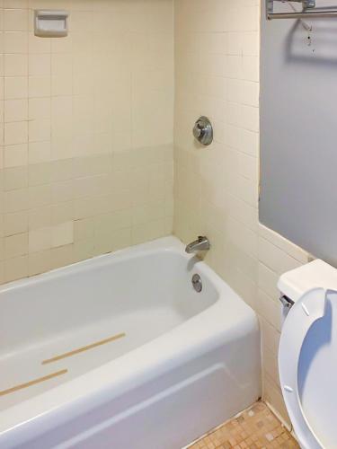 Motel 6 Macon GA South – Macon, GA
