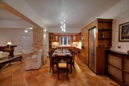 Lagonisi Villa VIP