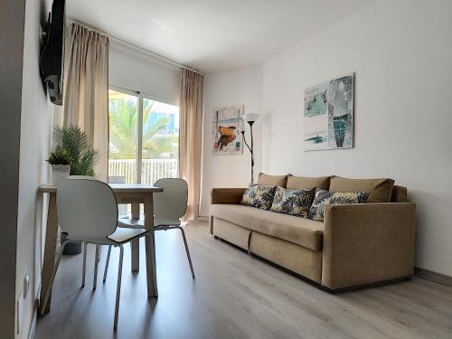 Apartamentos Las Palmeras – Palma Nova, NJ