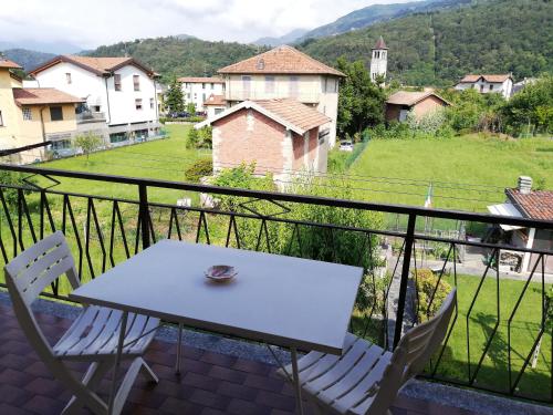 La rosa rossa in Cambiasca