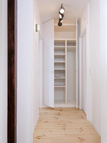 *80 m2 Stylish Apt* Netflix * Kitchen* Nespresso*, Wuppertal (foto 7)