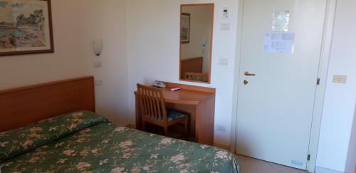 Hotel Airone - main image