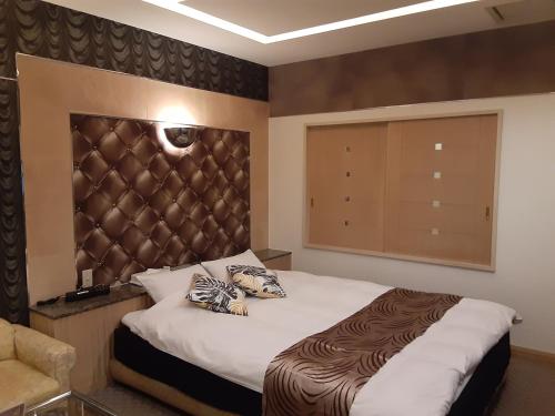 1 king bed