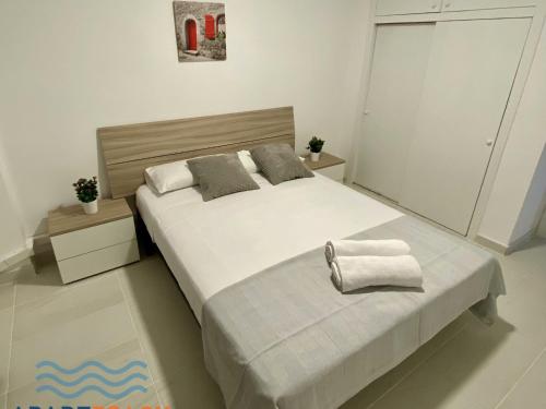 APARTBEACH AGUSTINA ARAGON CLIMATIZADO y VISTAS PLAYA