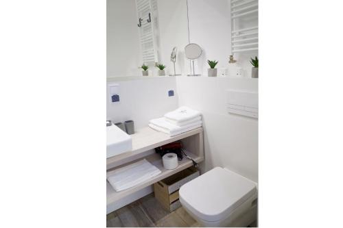 Apartment 17/7 image 9