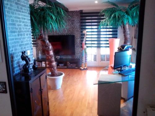 共用Lounge/電視區, Moderne Home original design in 阿蓋諾