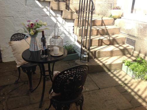 A Room in the City - West (formerly Luxury Central B&B) - image 11