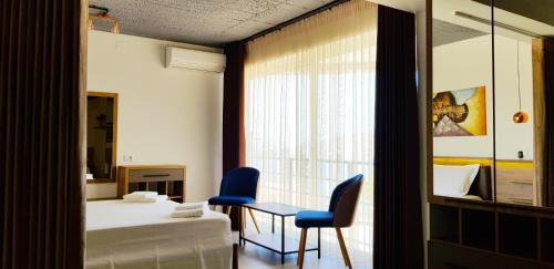 Asi Rooftop Hotel - image 4