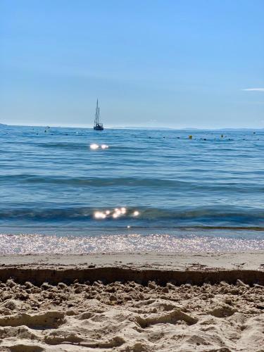 Haut de villa entre mer et campagne