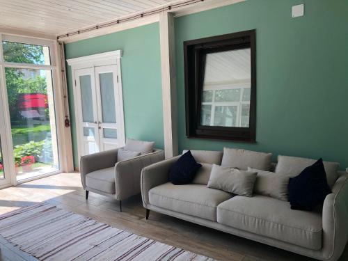 Guest house Dalnyaya 11 - image 9