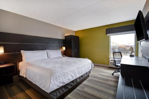 Holiday Inn Express & Suites Allentown-Dorney Park Area, an IHG Hotel