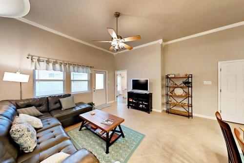 Serene Condo #302 Condo - image 8