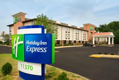 Holiday Inn Express - Waldorf