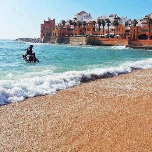 Appartement de luxe avec plage,wifi &piscine