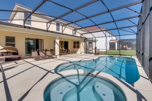 Villa wPrivate Pool, FREE WaterPark, Near Disney in Davenport, USA