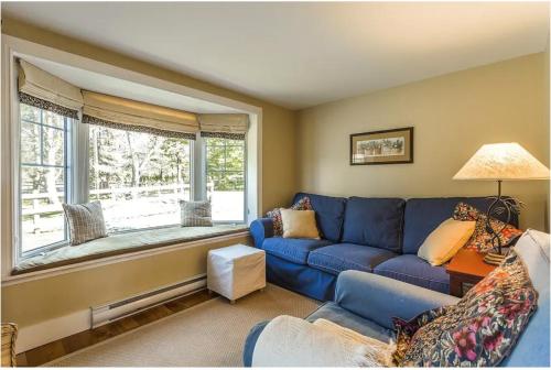 Lovely Lac-Brome 3 Bedroom Lakefront Cottage photo 4