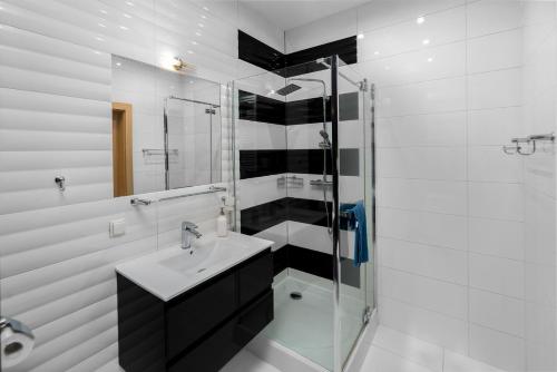 Nelly Apartment - Hav Aparts (Nadmorski Dwór) - image 2