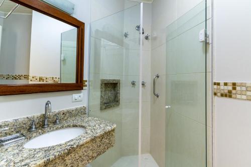 Double or Twin Room image 2
