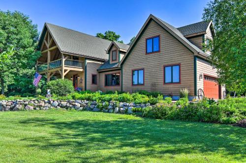 . High-End Countryside Lodge, Steps to Raccoon River