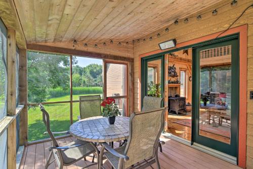 Luxe Countryside Lodge Steps to Raccoon River - image 5