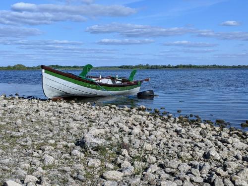 Lough Gara Lodge Self Catering