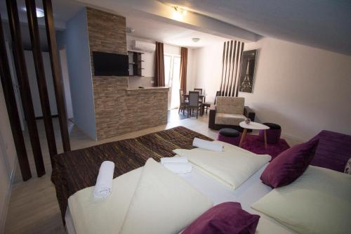 Hotel Villa Nadin - main image