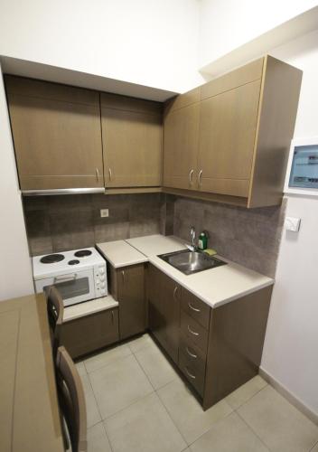 Philoxenia Hotel - image 8