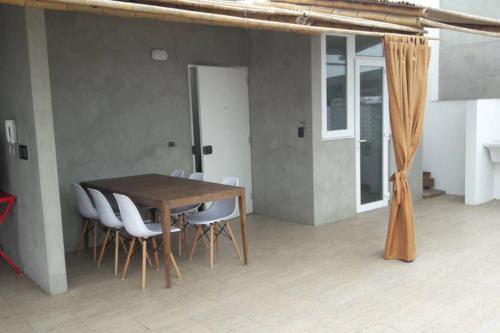 DEPARTAMENTO CON PISCINA PRIVADA FRENTE PLAYA CABALLEROS