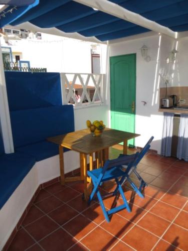 Captains House Playa De Mogan - image 2