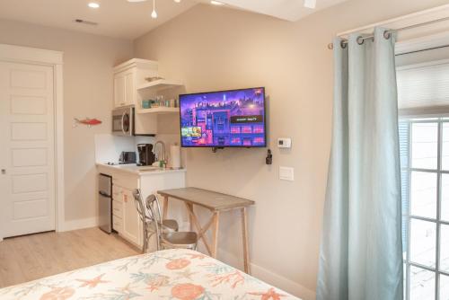 Trout Street Condo 1 - image 6