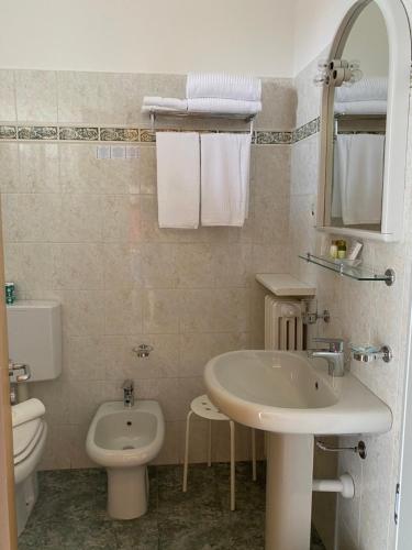 Hotel Villa Rosa - image 13
