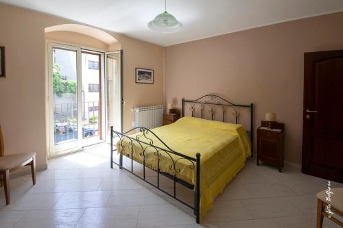 B&B "Nonna Maria"-MONTALBANO ELICONA in Montalbano Elicona