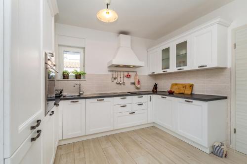 Holiday house MASLINA - image 7