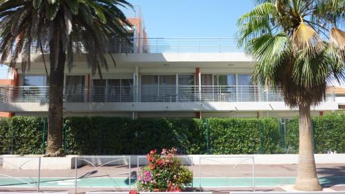 Accommodation in Villeneuve-Loubet