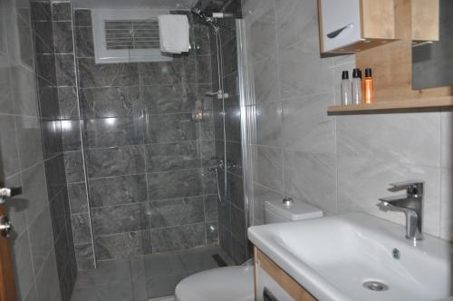 Neoss Boutique Hotel - image 2