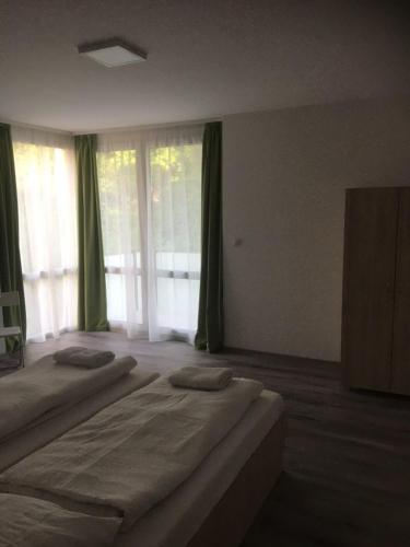 Apartmanhotel Baraton*** in Balatonfured