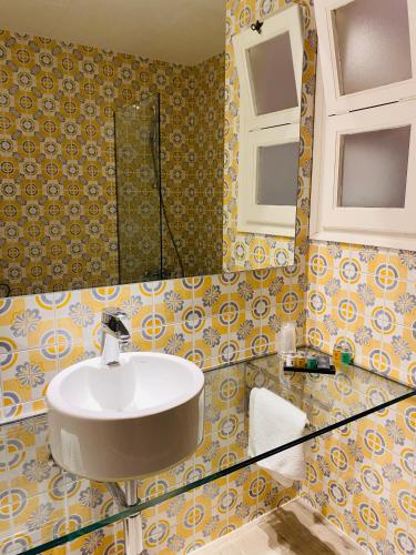 Hotel Carbonell - image 8