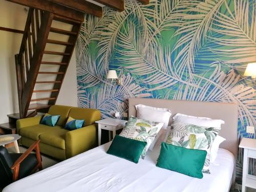 Duplex Quadruple Room