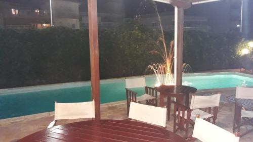 Park Hotel - image 12