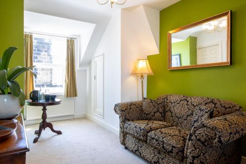 Wynnstay House