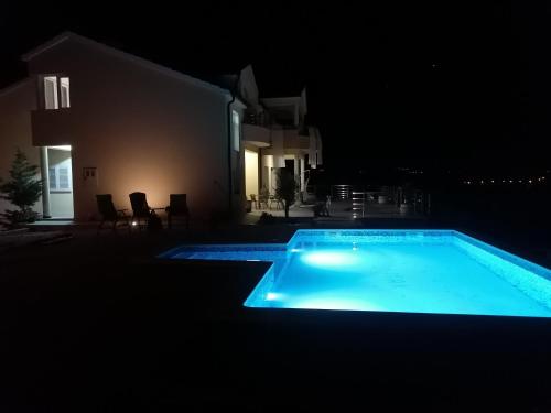 Villa Scolopax rusticola Skradin with heated pool