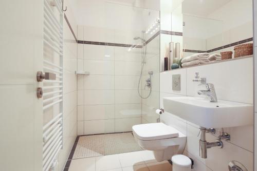 5 Personen Altbau nahe Kurfürstendamm - Shakespeare, Berlin (photo 5)