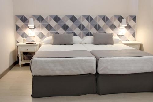 Apartamentos Ribera - image 6