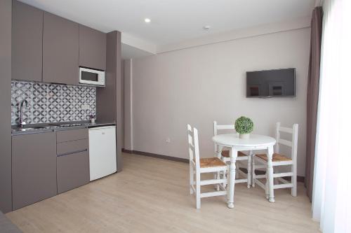Apartamentos Ribera - image 14