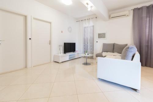  Beautiful apartment Petra for complet relaxing in Privlaka, Zadar in Privlaka